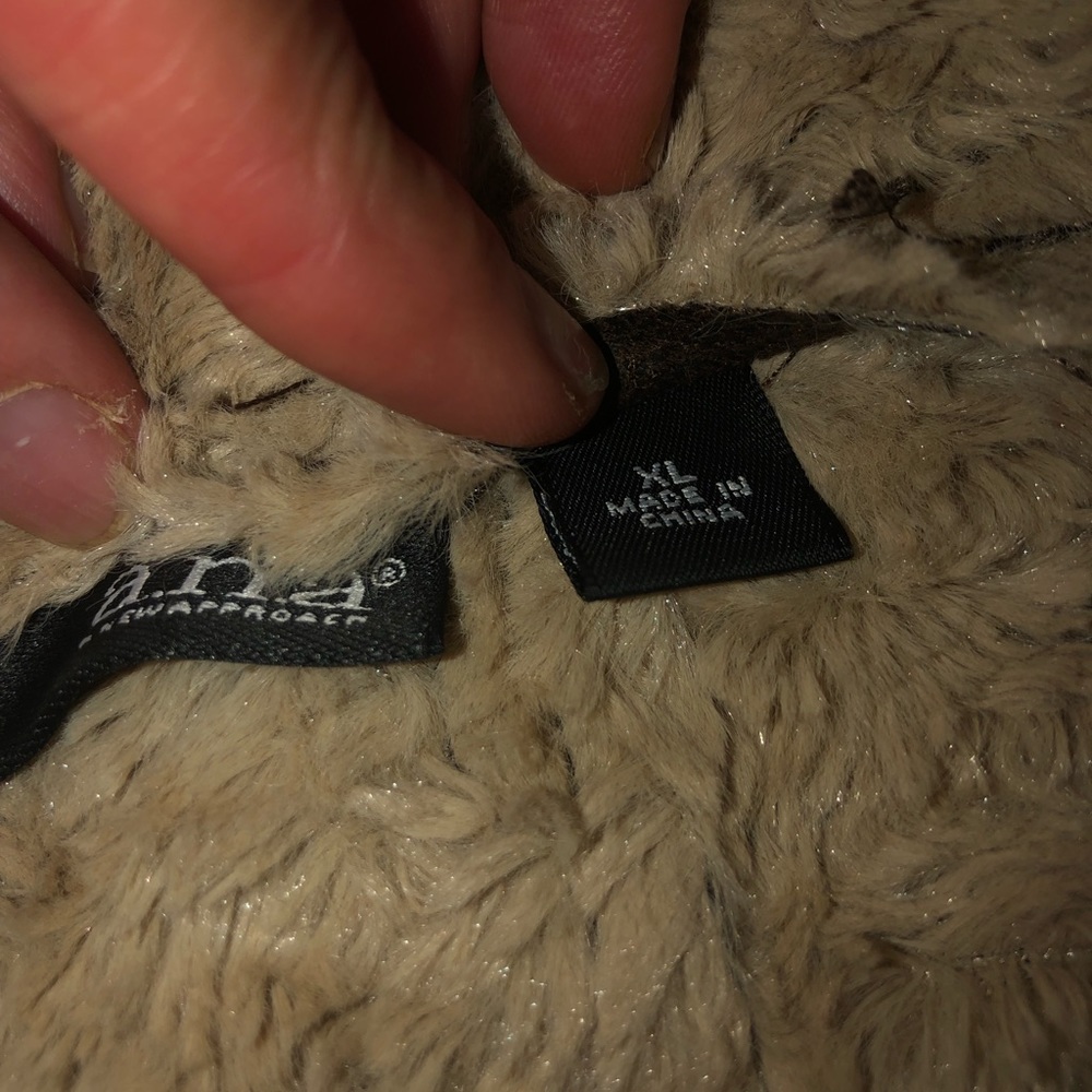 A.N.A. Vest - Picture 2 of 5